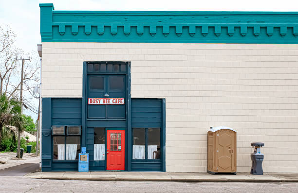 Portable Toilet Options We Offer in Piedmont, CA